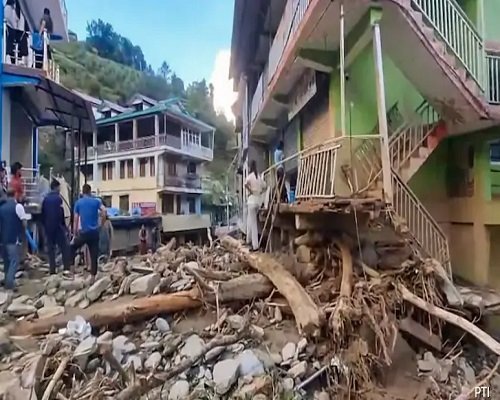 हिमाचल के आफत की बारिश… 3 जिलों में ऑरेंज अलर्ट, अब तक 105 मौतें, 35 लोग लापता