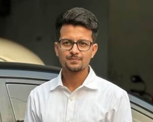 गैंगरेप के बाद प्रभावशाली व्यक्ति से मिला था मोनोजीत मिश्रा, मांग रहा था मदद मगर…