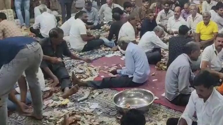 मंदिर में चढ़ा इतना चढ़ावा कि फटी रह जाएंगी आंखें, 28 करोड़ रुपये से ज्यादा निकला कैश